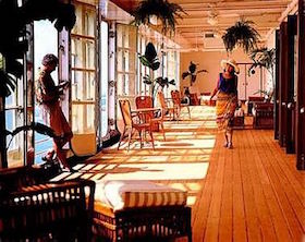 Promenade Deck SS Independence